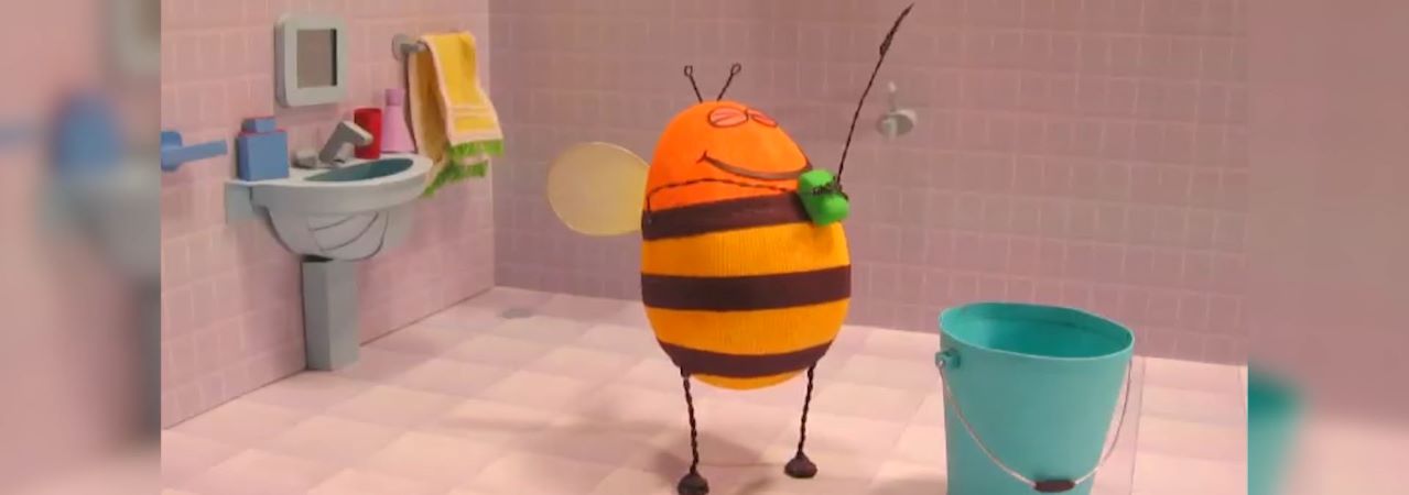 Bee Bathing hero
